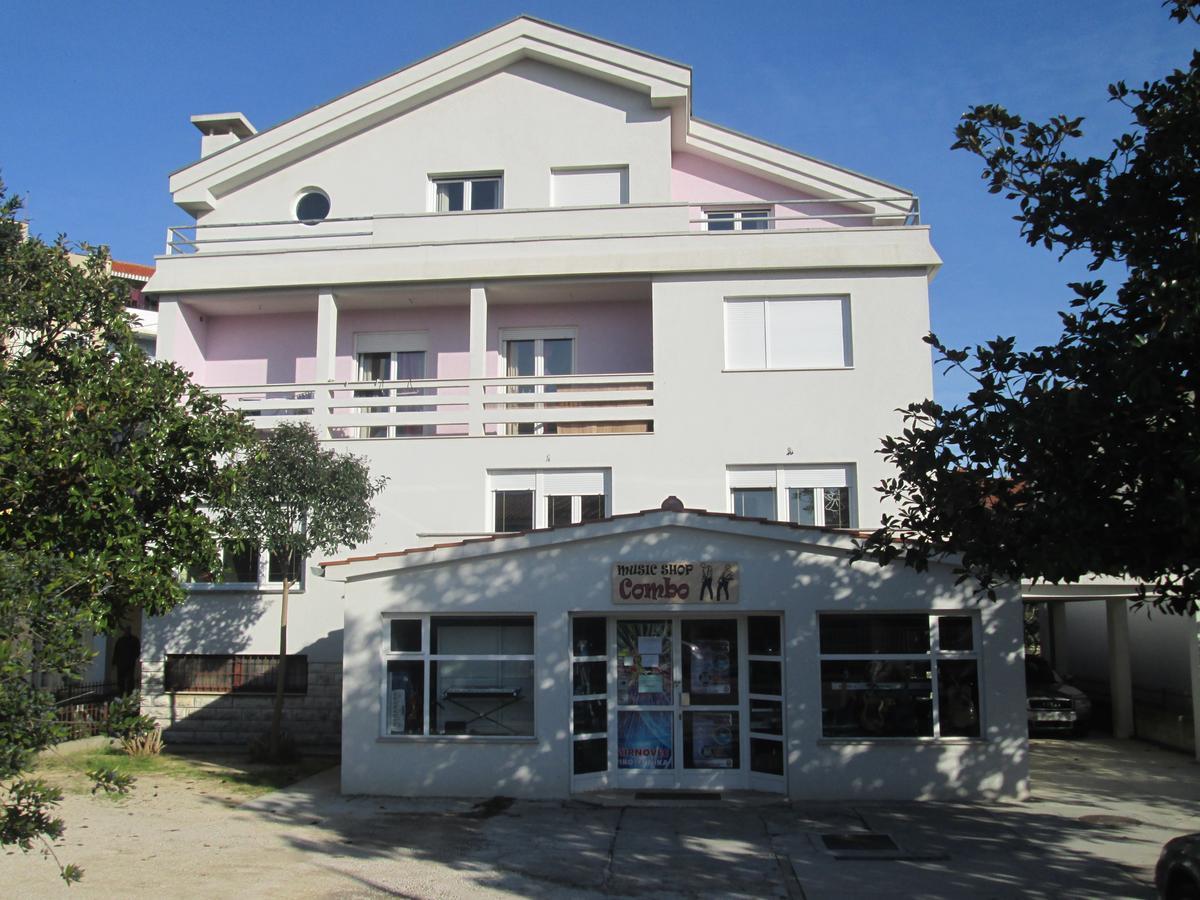 Apartments Nina Zadar Exteriör bild